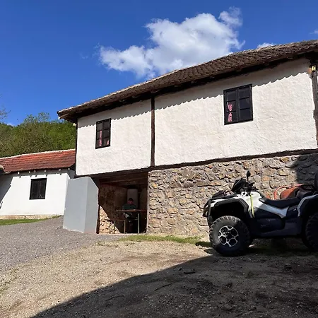 Rajkova Divana Krepoljin