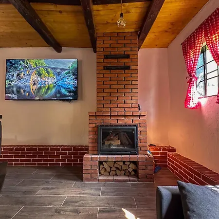 Rajkova Divana Holiday home Krepoljin